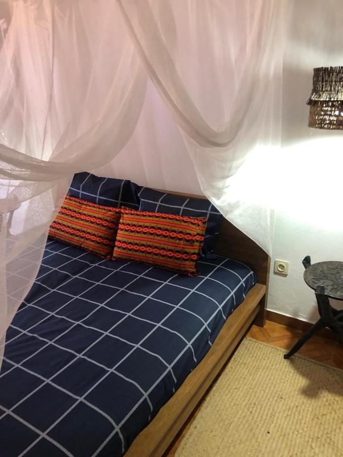 Baobab Moz Lodge 빌라노바데밀폰테스 외부 사진