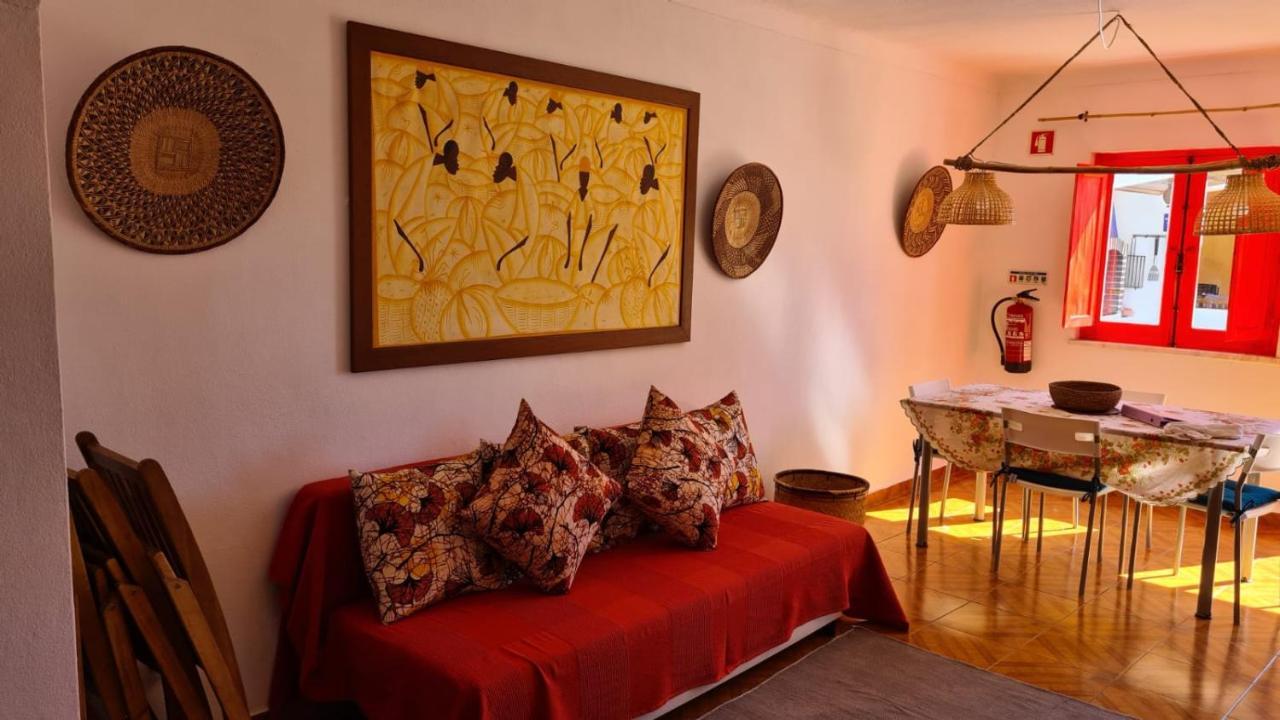 Baobab Moz Lodge 빌라노바데밀폰테스 외부 사진